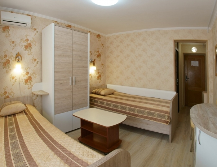 Номер 2-местный корп.1,2 - Санаторий «Киев» Алушта