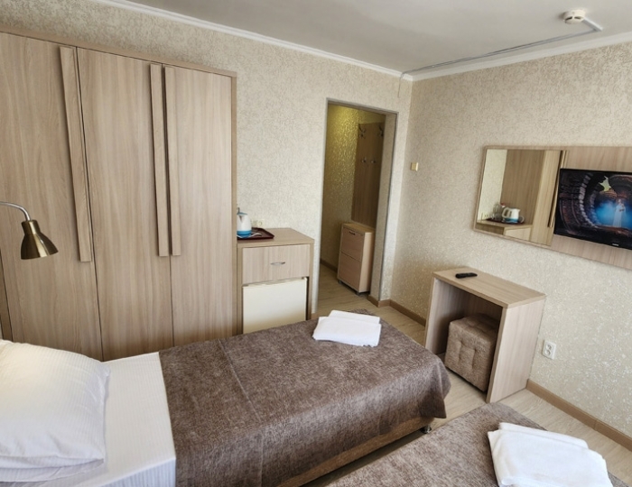 Номер 2-местный корп.1,2 - Санаторий «Киев» Алушта